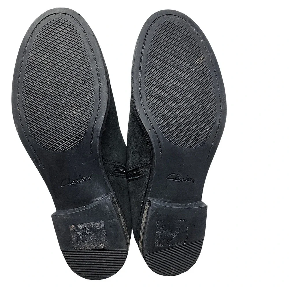 Clarks msrp $130